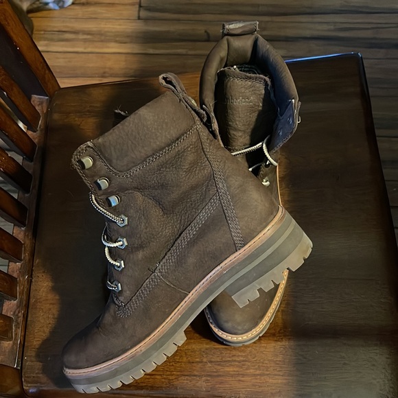 Womens 8.5 timberland - Picture 5 of 5